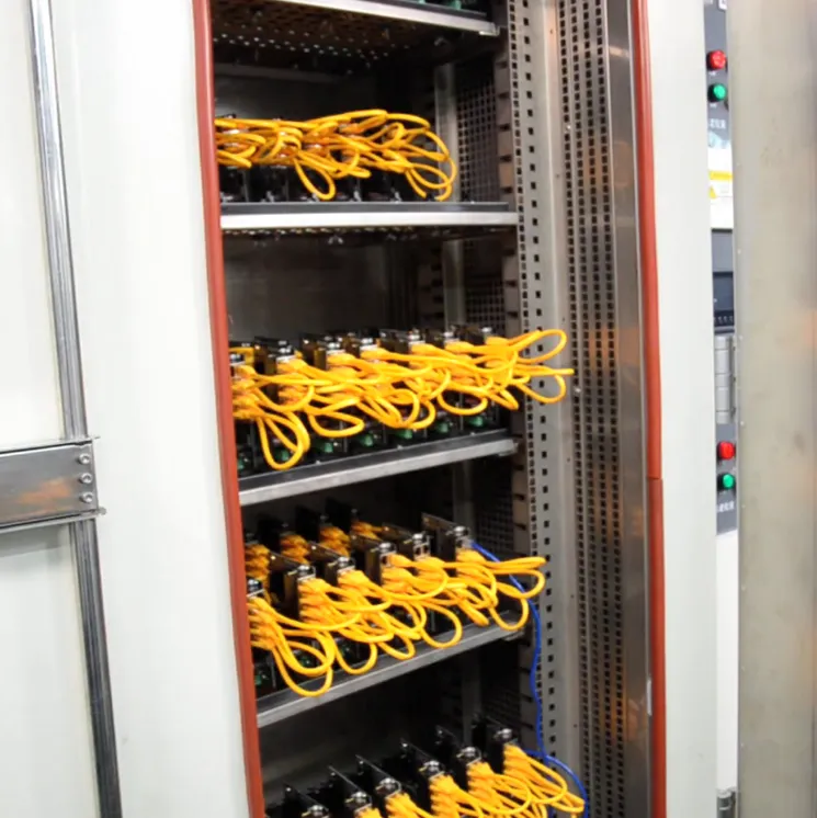 Garantir a Qualidade: Teste de Envelhecimento de PCB de Switch Ethernet Gerenciado Industrial